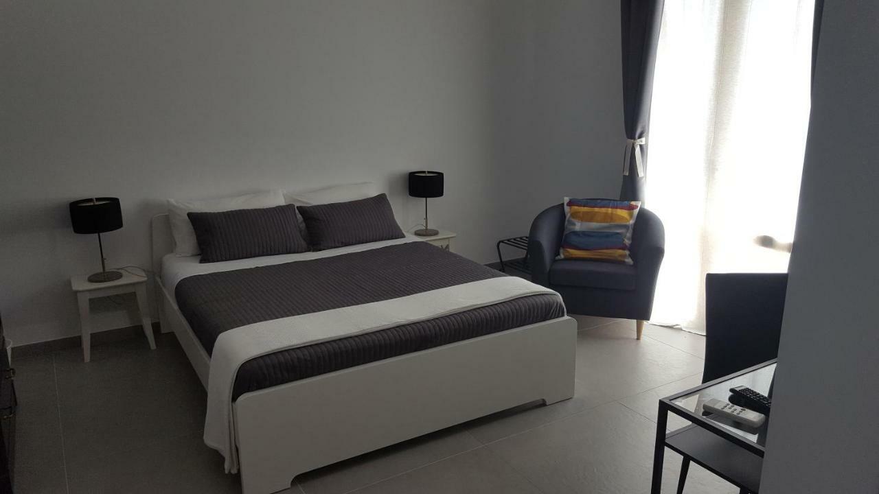 B&B Roda Barocco 诺托 外观 照片